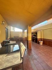 Doppelhaus in Avenida Juan Diego. Casa en venta en bormujos