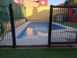 Casa bifamiliare in Salteras. Casa en venta en salteras