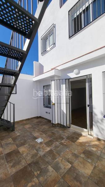 Foto 48bfc661-b821-4012-9fa9-73478bf6c56a. Casa bifamiliare in Las Almenas Tomares