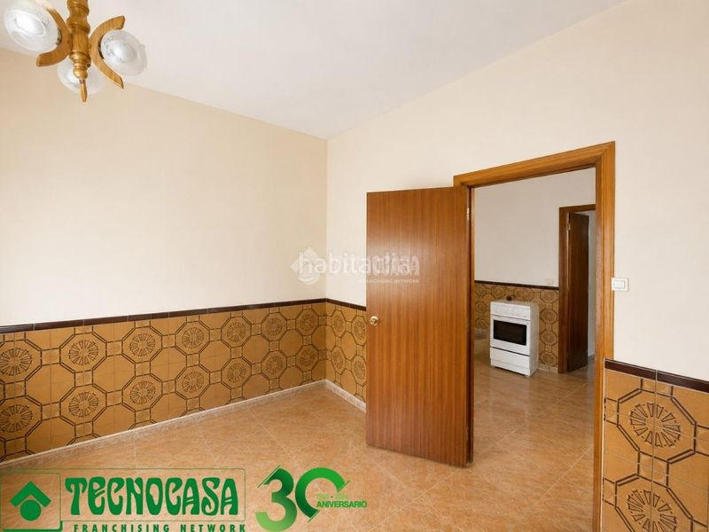 Foto 05d06ee5-e35f-4358-8cf0-9f1b1260c71c. Casa pareada casa en venta en Campo de Criptana