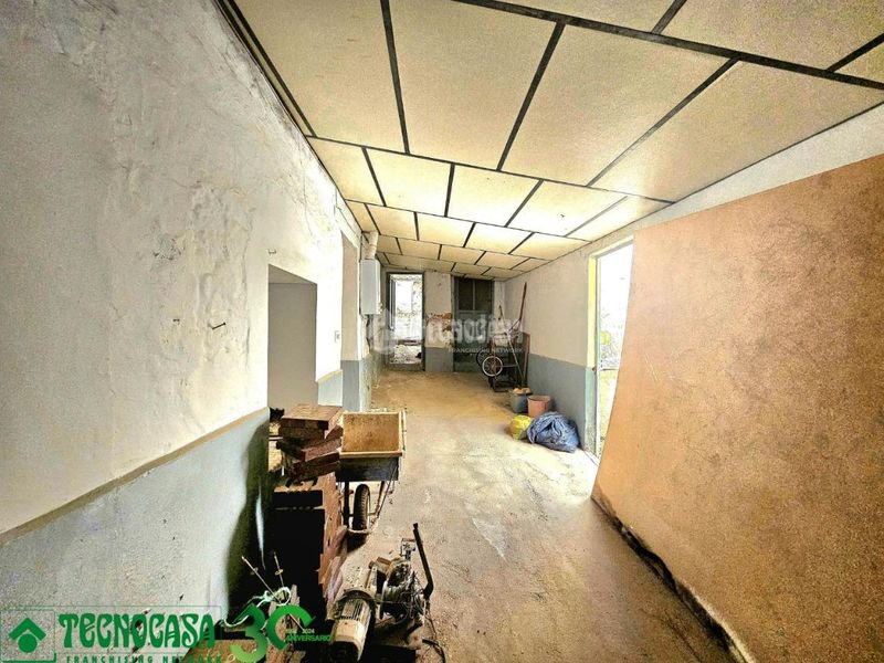 Foto c94eb8e0-5eb1-48ae-b0a5-497780573543. Casa pareada casa en venta en Campo de Criptana