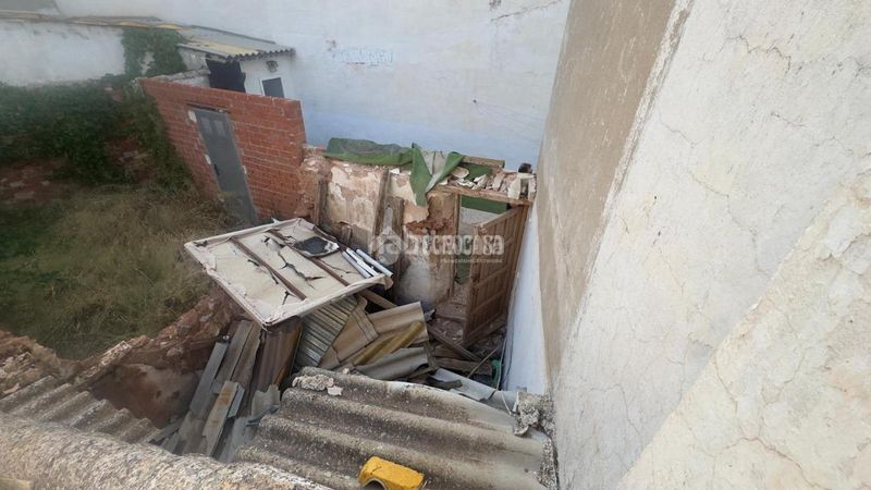Foto b854c066-3153-46a8-aa76-52d12d01058e. Casa pareada casa en venta en Alcázar de San Juan