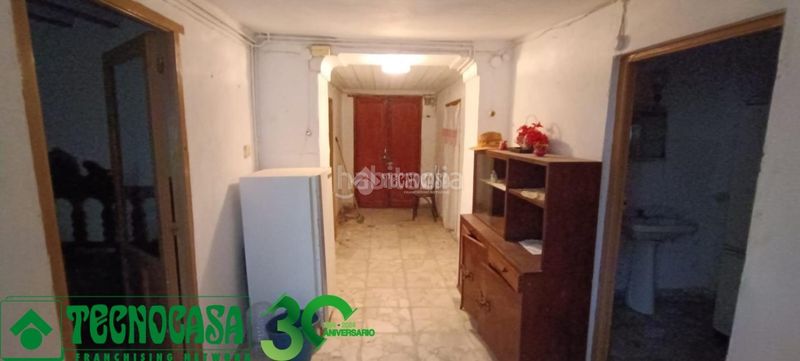 Foto 7c32d0cc-0725-4380-b177-dd2e337e3629. Casa aparellada a Quero