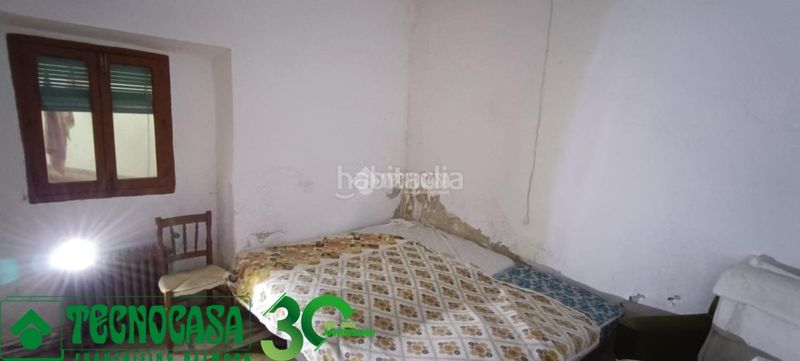 Foto c3c92dd3-1d59-4c3a-b9fa-aae2afbb0a8c. Casa aparellada a Quero