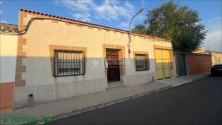 Casa bifamiliare  Calle batanes. Casa en venta en argamasilla de alba