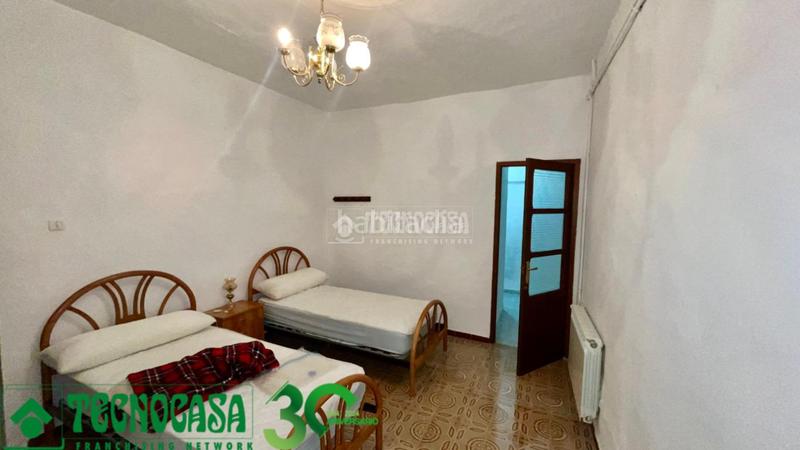 Foto 29739bba-be67-4228-bd69-788ec1782b29. Casa aparellada a Herencia