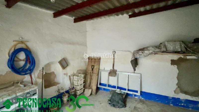 Foto 960ed3af-83b8-41da-bd48-a9c2b532ea43. Casa aparellada a Herencia