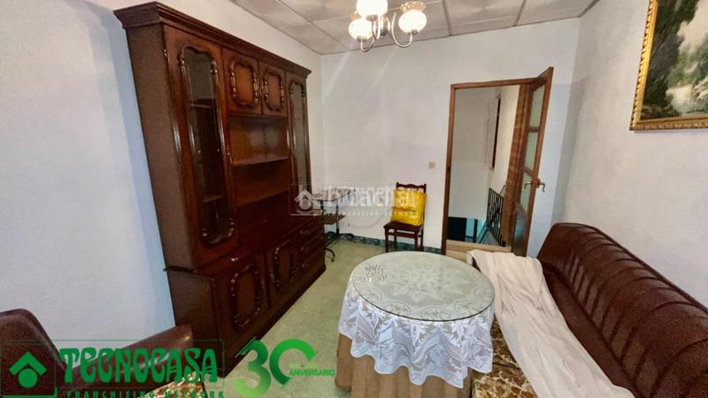 Foto e9f3a118-d677-455a-a02c-16f42120113b. Casa aparellada a Herencia