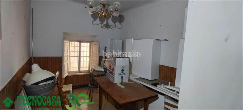 Foto 15f20611-fad2-4f13-8e7d-067f3442f9bc. Casa aparellada a Herencia