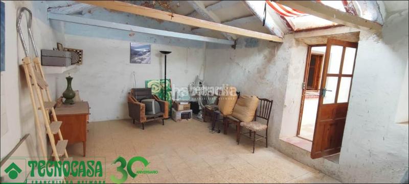 Foto 440d01ad-008c-4867-8307-1f0c2116279b. Casa aparellada a Herencia