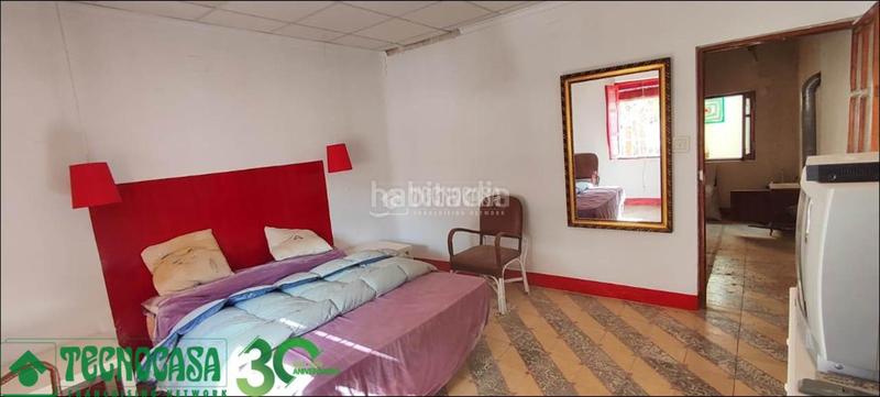 Foto 64108eac-8fd4-4452-a35f-a0e1fa337460. Casa aparellada a Herencia