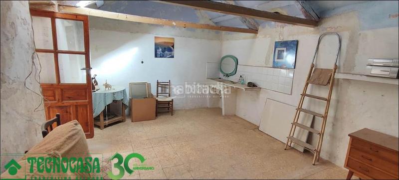 Foto 8a419fbd-b66b-41d4-b696-05463d6fc93e. Casa aparellada a Herencia