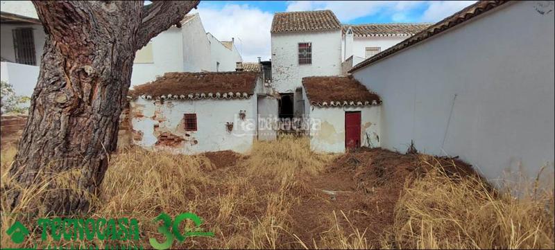 Foto d5cfdfa0-36a6-4f7f-a065-20ec99b0743b. Casa aparellada a Herencia
