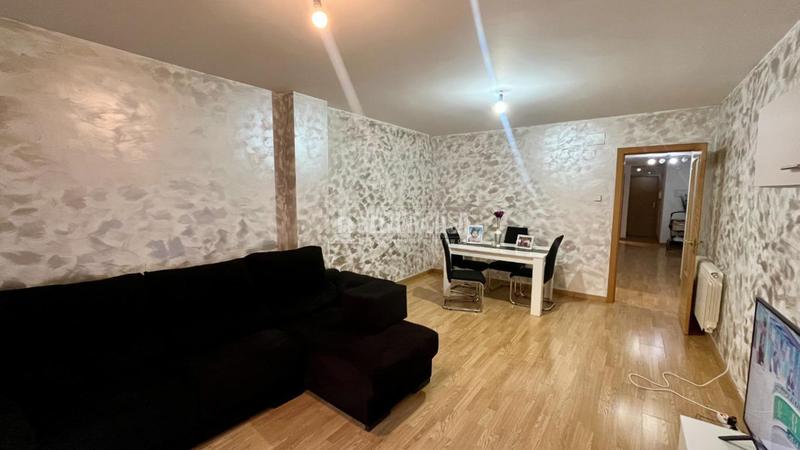 Foto e937a336-4a62-4af3-bb59-3699ba4a0c7e. Pis a Herencia