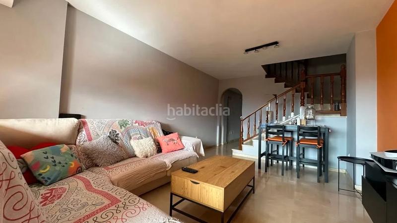 Foto 65e3f361-c556-4466-abf0-e3a34d28c8c6. Piso en calle isabel la catolica 1 ?? dúplex ático en Los Pacos – ????? en Fuengirola