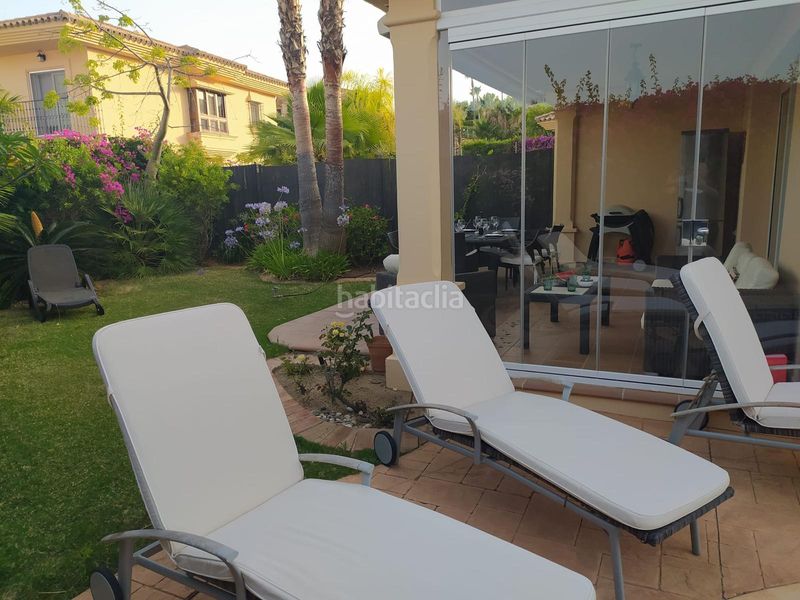 Foto d2b1a574-aa75-46a5-91af-92943665c50b. Casa aparellada amb xemeneia calefacció aparcament piscina a Mijas