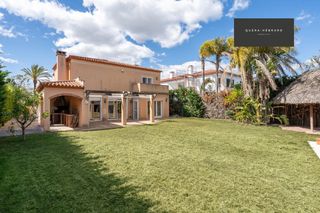 Xalet  Margarides. Chalet en venta en la exclusiva urbanización golf daigüesverds r
