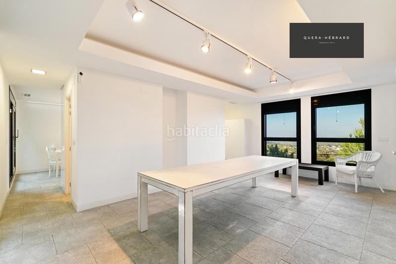 Foto 9adb7e99-e02d-4ec2-847c-59db7e3b0775. Chalet con riscaldamento parcheggio piscina in La Floresta Sant Cugat del Vallès