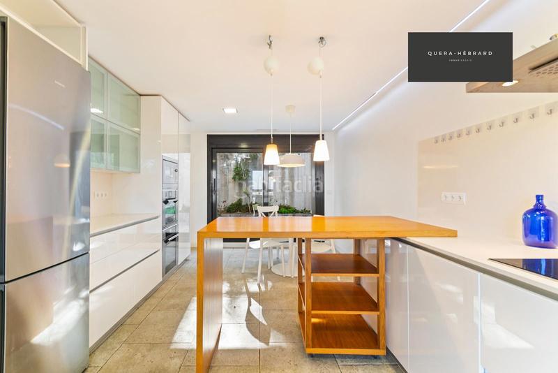 Foto a8a6ba8c-ec58-49dc-b7fc-847b6174b044. Chalet con riscaldamento parcheggio piscina in La Floresta Sant Cugat del Vallès