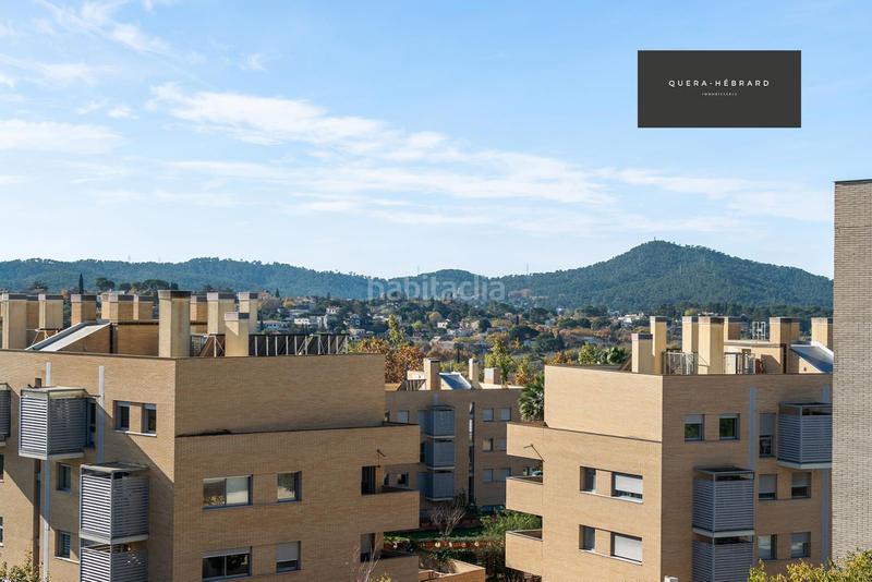 Foto 4ba6b0ce-c6b4-4d07-8441-3c1cd69fba7c. Attico con riscaldamento parcheggio piscina in Turó de Can Mates Sant Cugat del Vallès