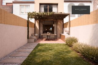 Maison jumelée  Torreblanca. Casa modernista a rehabilitar con proyecto muy avanzado y patio