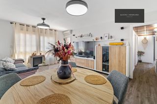 Attico  De sant cugat. Ático reformado con luz natural y 4 habitaciones a 5 min fgc