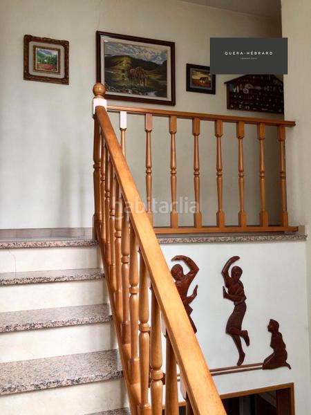 Foto 3c295a7f-b027-4b48-948a-aabc7400aebe. Casa adossada amb calefacció aparcament piscina a Terrassa