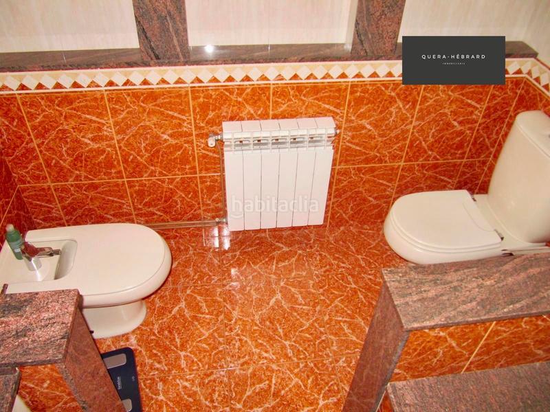 Foto 54632932-cc80-4a34-becf-aeac954cf8d2. Casa adossada amb calefacció aparcament piscina a Terrassa