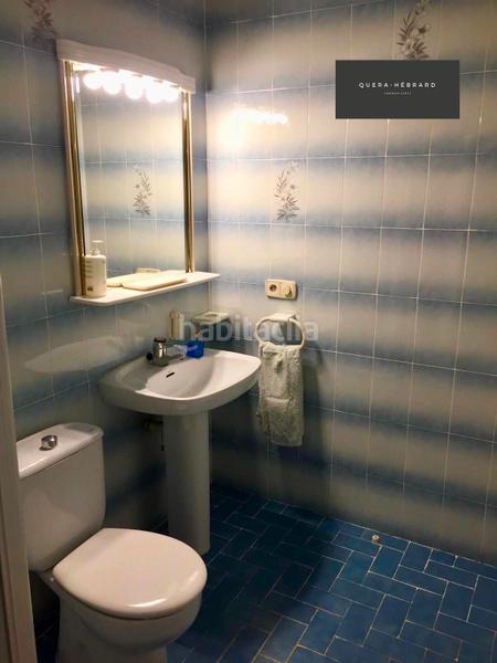 Foto 8fc55027-0e92-4213-bddc-10acfc4d4533. Casa adossada amb calefacció aparcament piscina a Terrassa