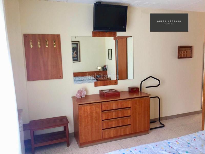 Foto ebee42ba-1a37-4e2d-b61e-740a736a0982. Casa adossada amb calefacció aparcament piscina a Terrassa