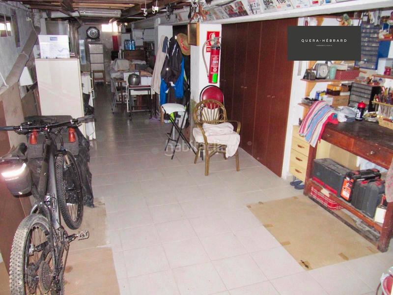 Foto fd0db17a-e089-4902-8c04-41f485d6f747. Casa adossada amb calefacció aparcament piscina a Terrassa