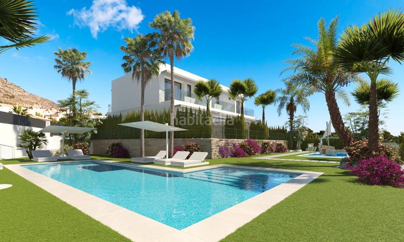 Foto 2d638f63-e434-4f5e-8790-50e5014b3456. Semi detached house with parking pool in Golf Bahía Finestrat