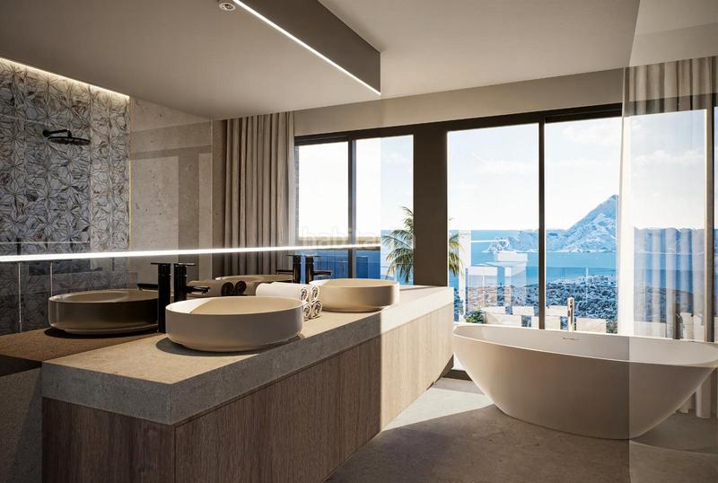 Foto 8624e310-3ee5-4d4b-a2c2-2ef7010462e2. Chalet avec cheminée parking piscine dans Altea hills Altea