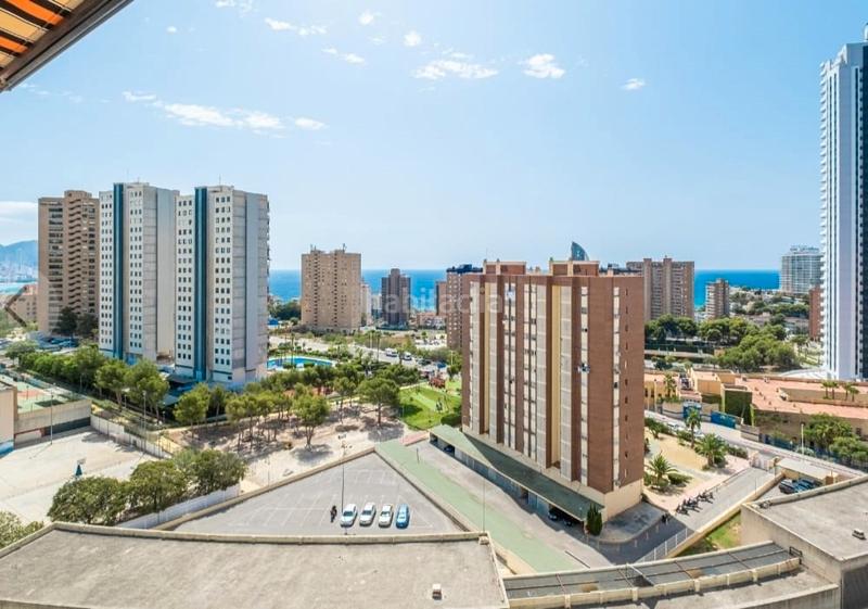Foto 30a8f2a8-ab38-4e52-82ac-64eb1158758c. Appartamento con parcheggio piscina in Playa Poniente Benidorm