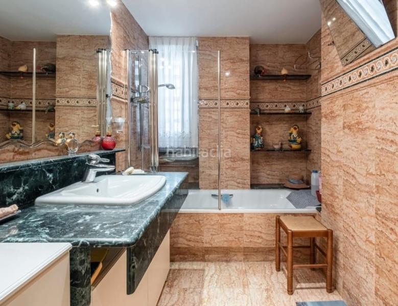 Foto 5cbc80c5-c3a2-43fe-8ab2-02356b869124. Appartamento con parcheggio piscina in Playa Poniente Benidorm