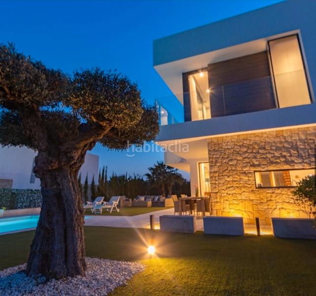 Foto 22869a99-2a3d-4b85-9d24-c0eaa95c10d5. Chalet con parcheggio piscina in Golf Bahía Finestrat