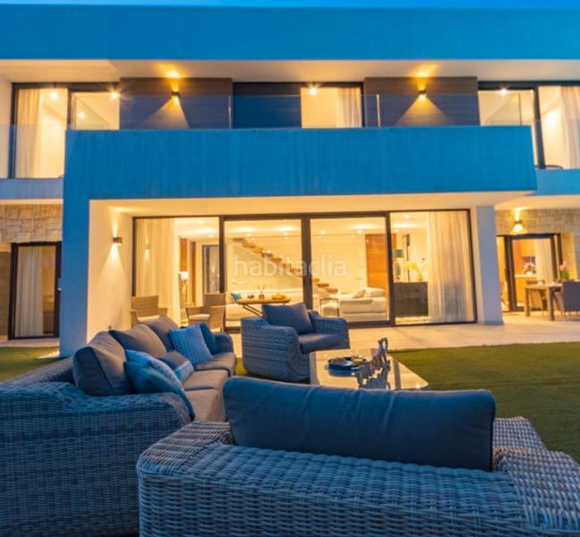 Foto 233e7de2-ff4e-4c23-98bb-0972743f0a13. Chalet con parcheggio piscina in Golf Bahía Finestrat