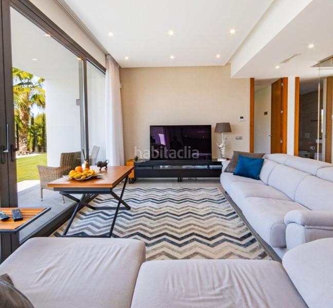 Foto 8e18a80a-0200-4306-9819-9506de53ac65. Chalet con parcheggio piscina in Golf Bahía Finestrat