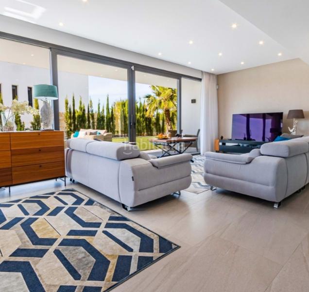 Foto b1174b07-4509-4c08-b343-64a13c60866e. Chalet con parcheggio piscina in Golf Bahía Finestrat