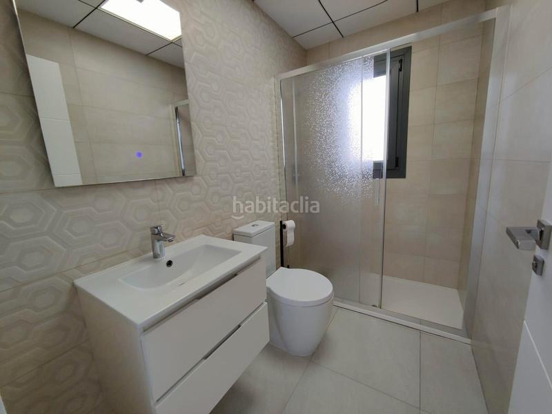 Foto 17580411-0bf9-43d0-806d-f9eaefe6b895. Chalet with parking pool in balcón de Finestrat-terra marina Finestrat