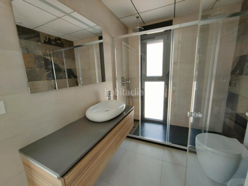 Foto 300af98f-0f43-4aa0-bfc4-4c2527389cc6. Chalet with parking pool in balcón de Finestrat-terra marina Finestrat