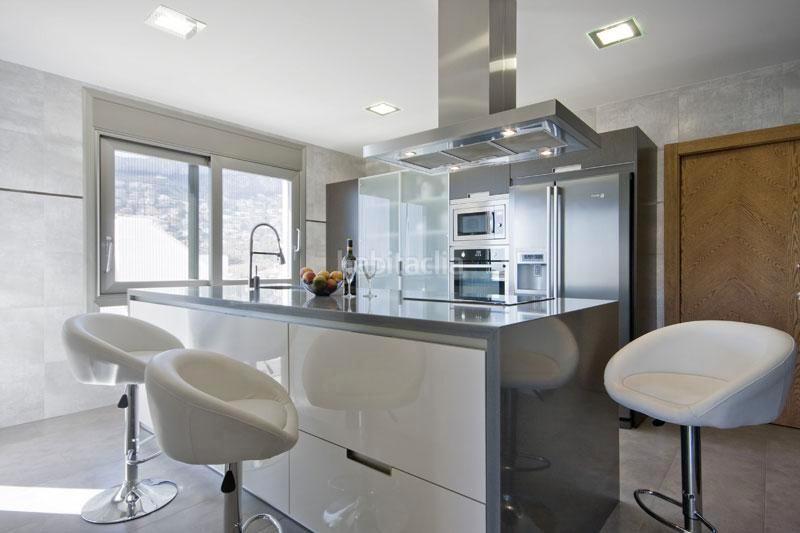 Foto 300f2b5e-d86e-421b-a353-46a871ca49a0. Xalet amb calefacció aparcament piscina a Carrió - La Merced - Los Pinos Calp