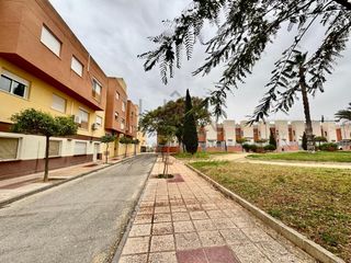Rent Flat in Guadalupe. Estupendo piso de alquiler en guadalupe