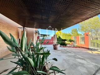 Maison jumelée à Altorreal - El Chorrico. Amplio adosado en altorreal
