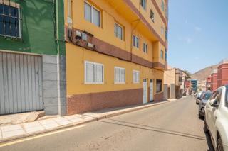 Pis  Calle real. Descubre tu nuevo hogar: espacioso piso con vistas en el corazn