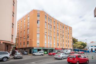 Local Comercial en Calle doctor melin 54. Inversin de xito en telde: local comercial de 220 m con renta