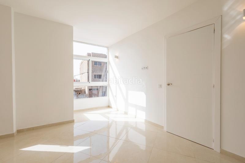 Foto 35e411ea-61bf-417e-b606-4afe9482e1fc. Pis a Chimisay - Las Delicias - Miramar Santa Cruz de Tenerife