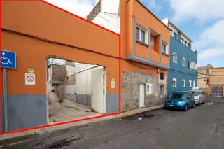Terreny residencial  Plaza de la cruz. Solar urbano en tamaraceite de 372 m² con zona de ocio y piscina