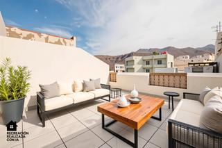Duplex  Calle federico díaz bertrana. Dúplex en venta en la aldea de san nicolás