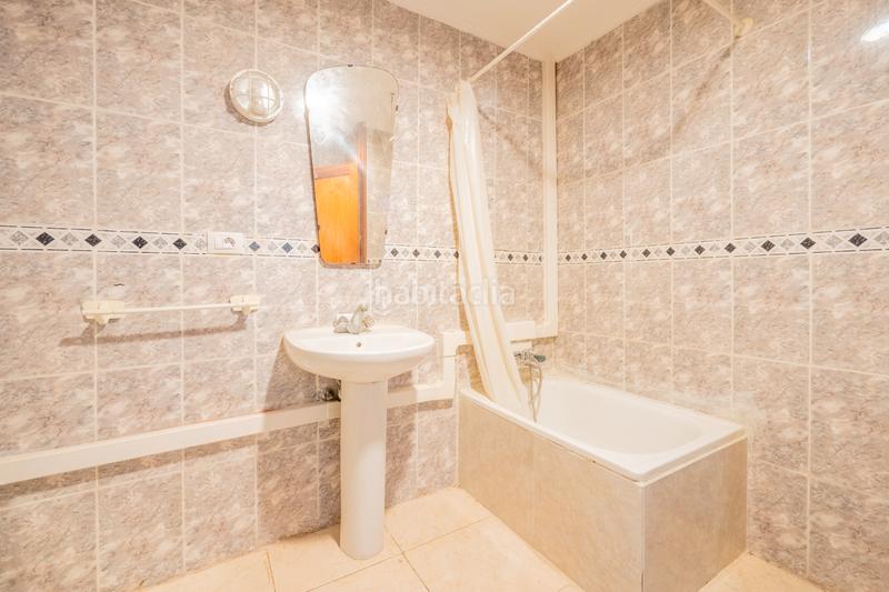 Foto 70dfa5a0-2eaa-40cf-9ffb-dd9885978755. Pis a Arenales - Lugo - Avenida Marítima Palmas de Gran Canaria (Las)